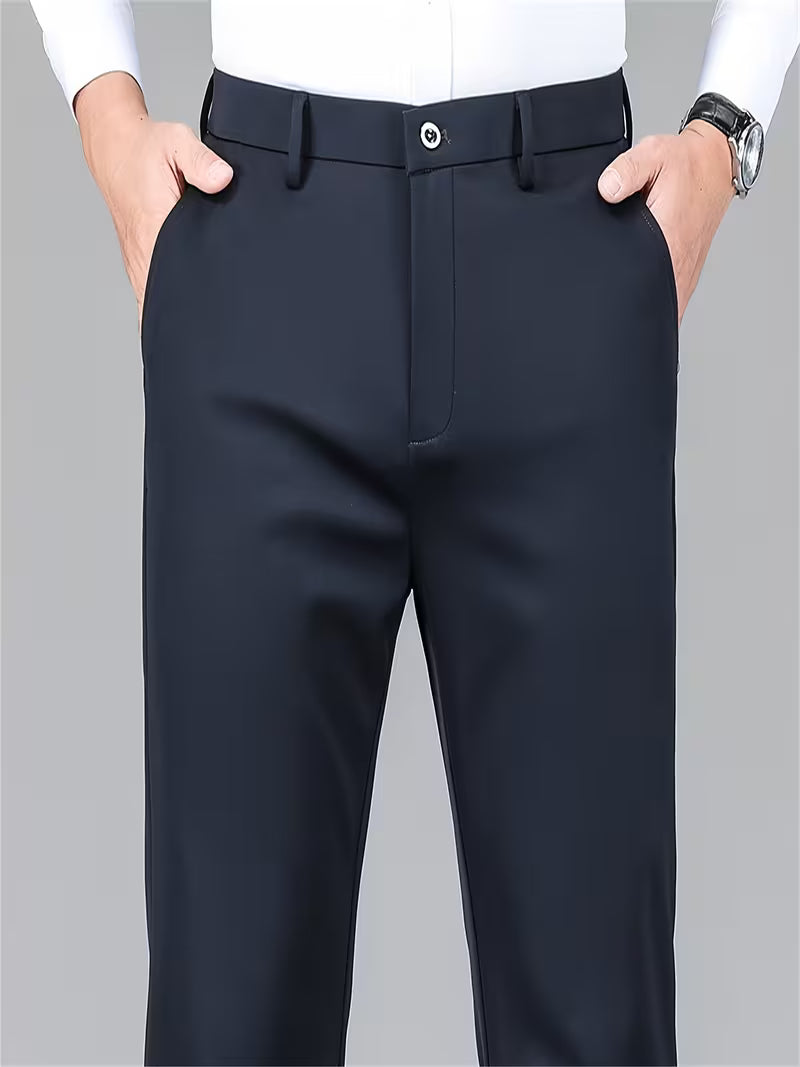 Pantaloni Essenziali – Taglio Dritto