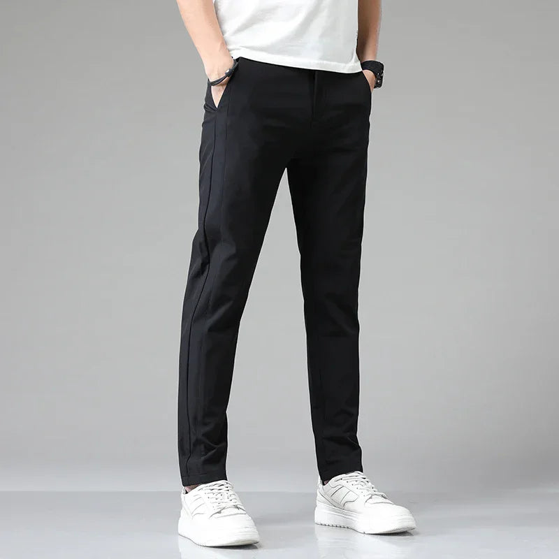 Pantaloni Bravik