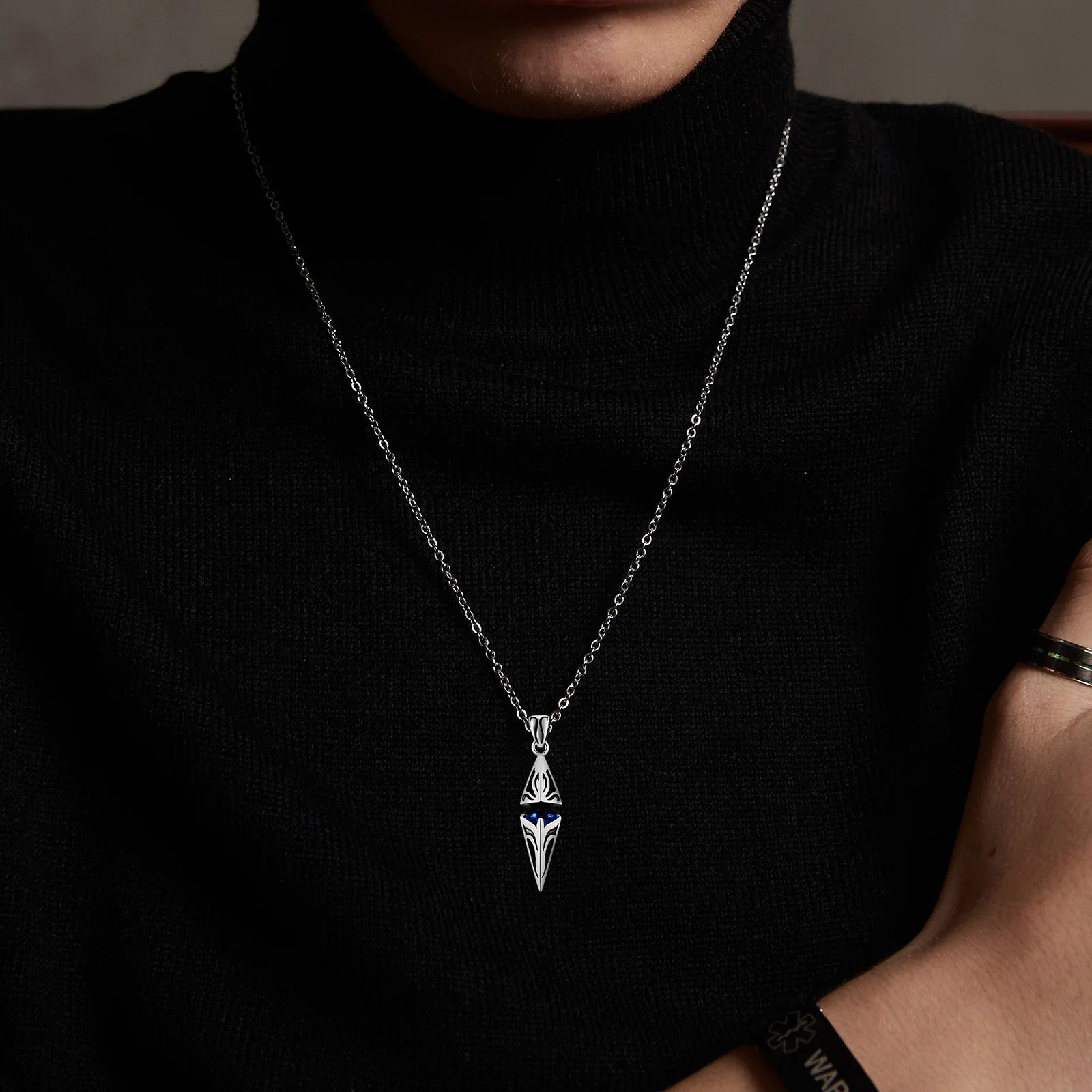 Necklace Phantom Blue