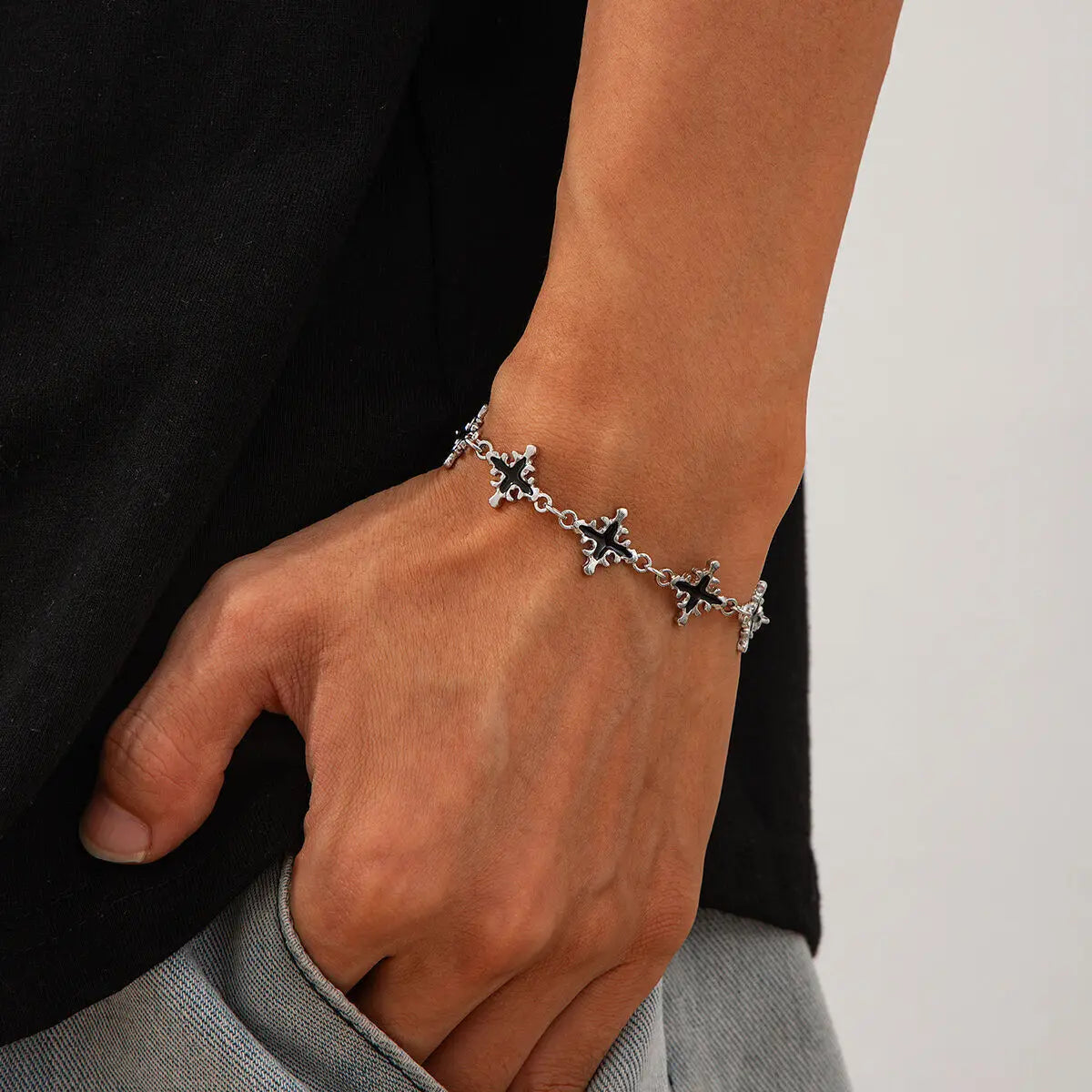 Bracelet Iron Crown