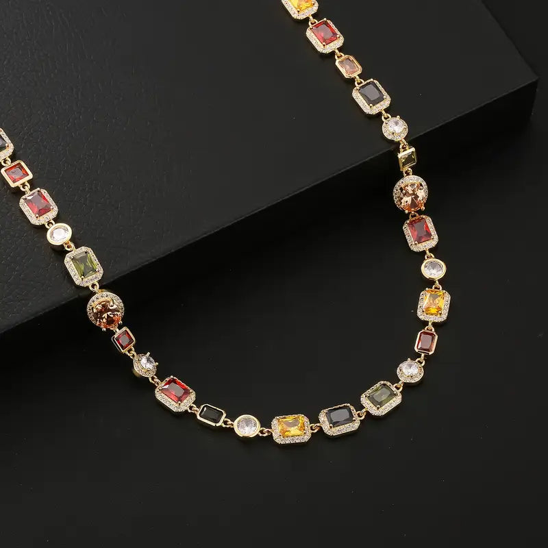 Collier de pierres précieuses Aurora