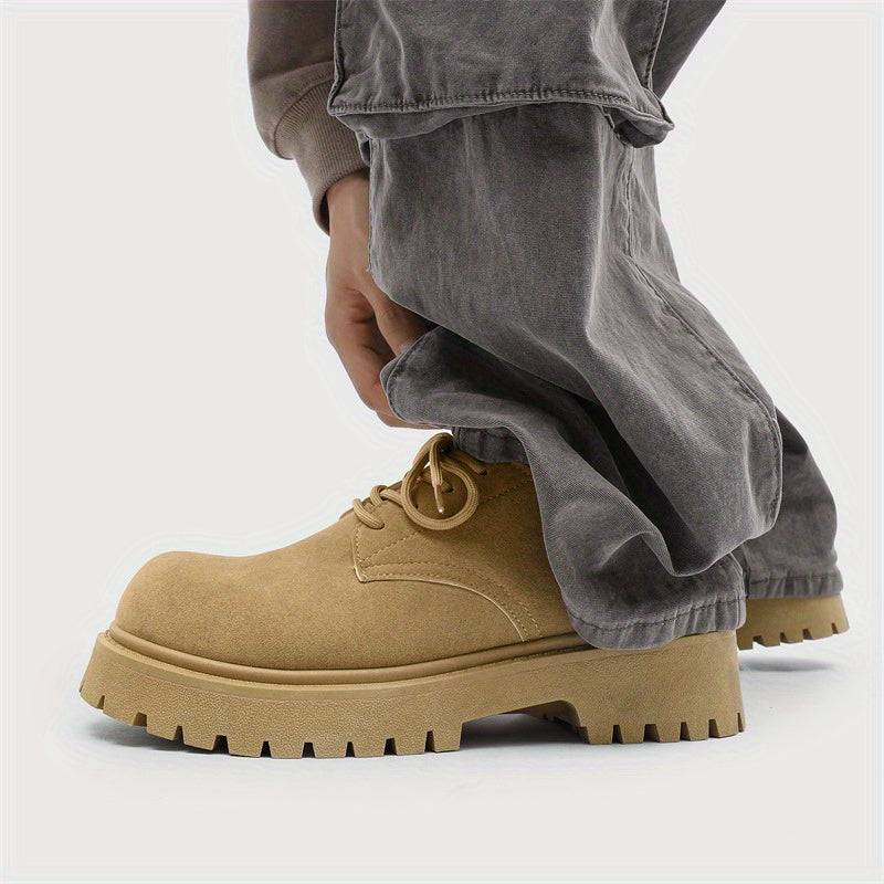 Stonemont Sneakers – Robust Grip Outsole